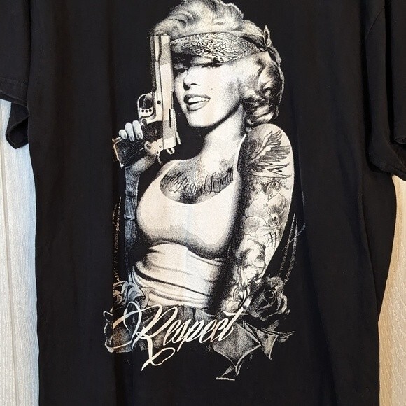 Marilyn Monroe Respect Tattoo Surf & Style Black Graphic Tee EUC SZ L - Picture 4 of 5
